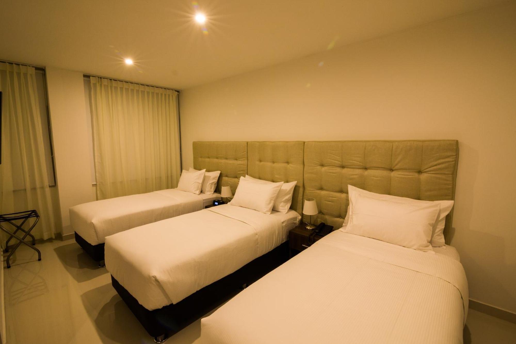 Triple Room,1500978250:JPEG